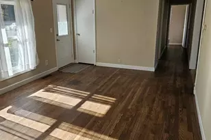 284 E Sternberg Rd, Norton Shores, MI 49441 - Photo 9