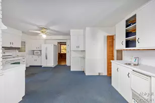 40 Somerset Dr NE, Grand Rapids, MI 49503 - Photo 17