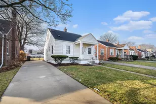 21824 Colony St, Saint Clair Shores, MI 48080 - Photo 3