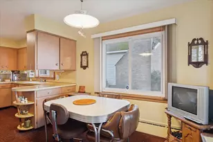 2016 Lake St, Holland, MI 49424 - Photo 11