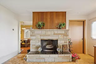 2016 Lake St, Holland, MI 49424 - Photo 5