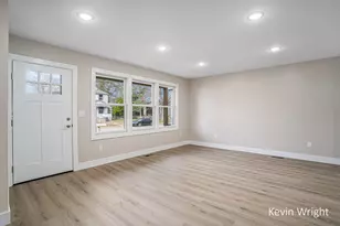 213 Merrill Ave, Muskegon, MI 49441 - Photo 3