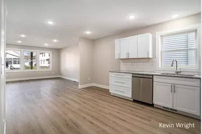 213 Merrill Avenue, Muskegon, MI 49441 - Photo 5