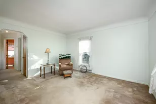 1042 Champaign Rd, Lincoln Park, MI 48146 - Photo 11