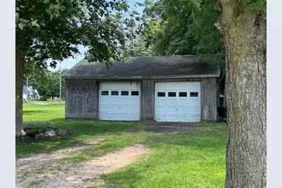 300 E Delaware Street, Decatur, MI 49045 - Photo 5