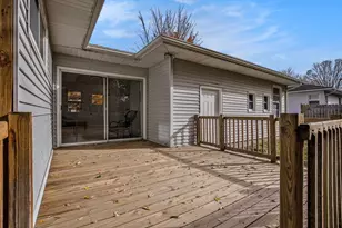 3935 Grape Ave NE, Grand Rapids, MI 49525 - Photo 17