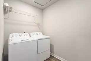 834 Winchester St, Holland, MI 49423 - Photo 25