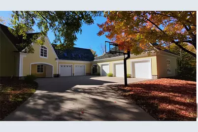 6029 Hillsborough Court SW, Grandville, MI 49418 - Photo 77