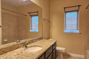 5643 Arbor Chase Dr, Ann Arbor, MI 48103 - Photo 17