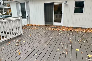 307 N Ferry St, Ludington, MI 49431 - Photo 31