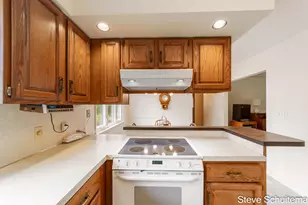 1423 Cornell Rd, Muskegon, MI 49441 - Photo 15