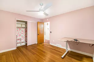 2409 Victor Ave, Lansing, MI 48911 - Photo 13