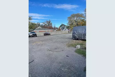 22512 W Warren Avenue, Bedford, MI 48239 - Photo 3