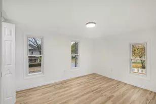 216 S Center St, Stockbridge, MI 49285 - Photo 11