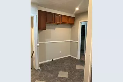 10800 Somerset Avenue, Detroit, MI 48224 - Photo 11