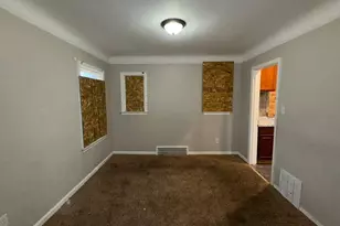 10800 Somerset Ave, Detroit, MI 48224 - Photo 13