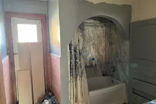 859 Lake Michigan Dr NW, Grand Rapids, MI 49504 - Photo 11