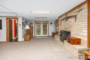 6662 Buttrick Ave SE, Alto, MI 49302 - Photo 27