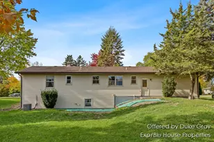 6374 Clover Ln, Jenison, MI 49428 - Photo 19