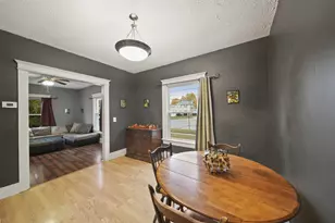 920 Wildwood Ave, Jackson, MI 49202 - Photo 9