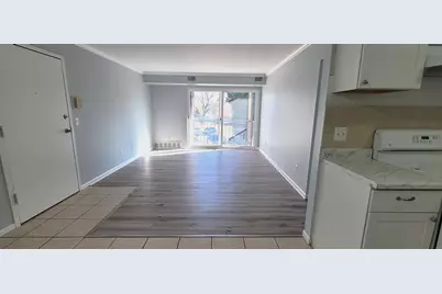 38255 Fairway Court #77B, Clinton Twp, MI 48038 - Photo 3