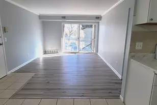 38255 Fairway Ct, Clinton Twp, MI 48038 - Photo 3