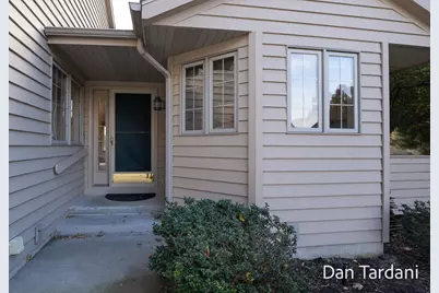 1648 E Harbour Towne Circle, Muskegon, MI 49441 - Photo 3