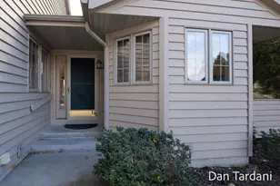 1648 E Harbour Towne Cir, Muskegon, MI 49441 - Photo 3