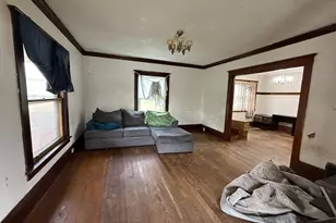 213 E High St, Jackson, MI 49203 - Photo 3