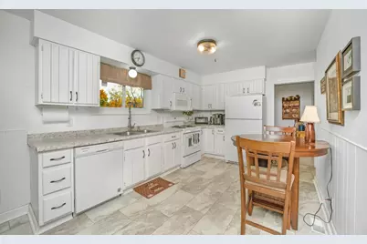 3426 Ash Street, Kalamazoo, MI 49001 - Photo 9