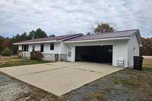 7420 N Oceana Dr, Hart, MI 49420 - Photo 1