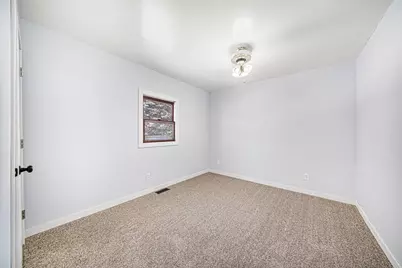 8470 Kennedy Road, Munith, MI 49259 - Photo 17