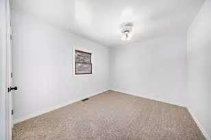 8470 Kennedy Rd, Munith, MI 49259 - Photo 17