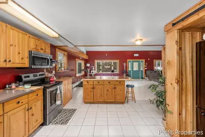 10352 N Athey Avenue, Harrison, MI 48625 - Photo 9