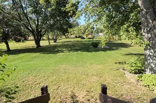 70954 Elkhart Rd, Edwardsburg, MI 49112 - Photo 3