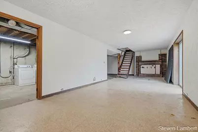 1306 W B Avenue, Plainwell, MI 49080 - Photo 33