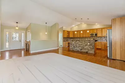702 S Oak Street, Buchanan, MI 49107 - Photo 7