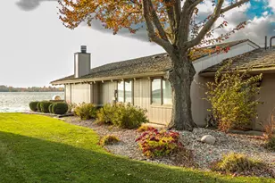 564 Lake Dr, Coldwater, MI 49036 - Photo 7