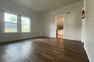 515 Locust St, Kalamazoo, MI 49007 - Photo 7