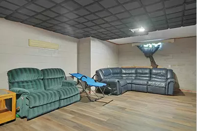 1919 Broadway, Benton Harbor, MI 49022 - Photo 19