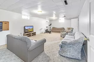 533 Eloise Dr, Benton Harbor, MI 49022 - Photo 13