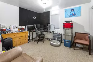 533 Eloise Dr, Benton Harbor, MI 49022 - Photo 9