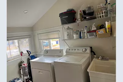 4 N West Street, Hillsdale, MI 49242 - Photo 17
