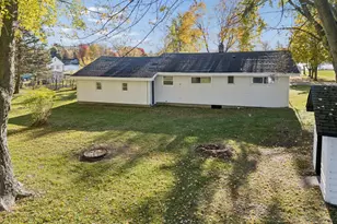332 Mill St, Trufant, MI 49347 - Photo 5