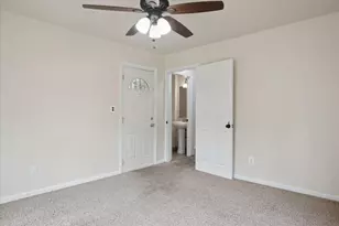 29484 Spring Hill Dr, Southfield, MI 48076 - Photo 27