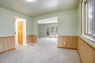 186 Juanita Dr, Battle Creek, MI 49014 - Photo 9