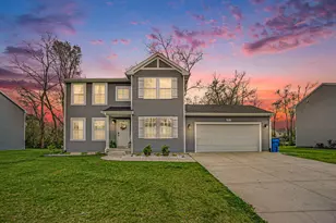 621 Arizona Blvd, Three Rivers, MI 49093 - Photo 1