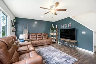 621 Arizona Blvd, Three Rivers, MI 49093 - Photo 9