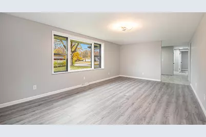 6165 N Shore Drive, Coloma, MI 49038 - Photo 9
