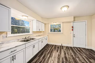 617 Elizabeth Street, Kalamazoo, MI 49007 - Photo 7